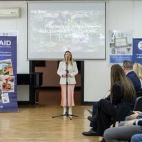 1702483212_6579d50c37f78