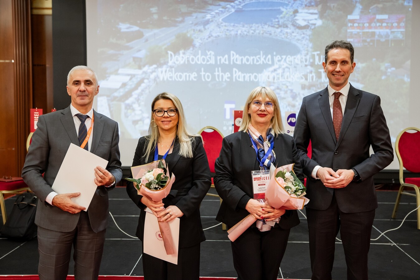 1702483213_6579d50d35737