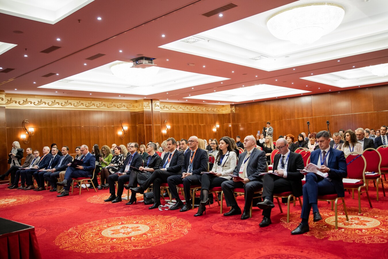 1702483213_6579d50d9f2ca