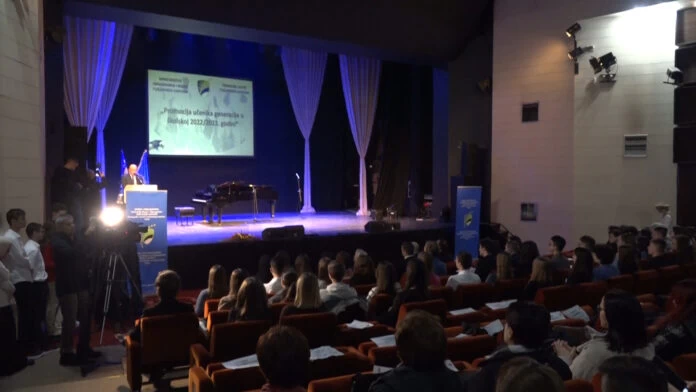 Promovisani učenici generacije za školsku 2022/2023. godinu